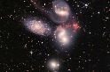 韋伯太空望遠鏡以罕見的細節展示史蒂芬五重星系