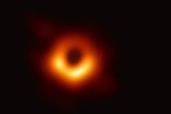 證實M87星系中心超大質量黑洞正在旋轉