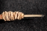 考古學家辨識出2000年前的刺青針