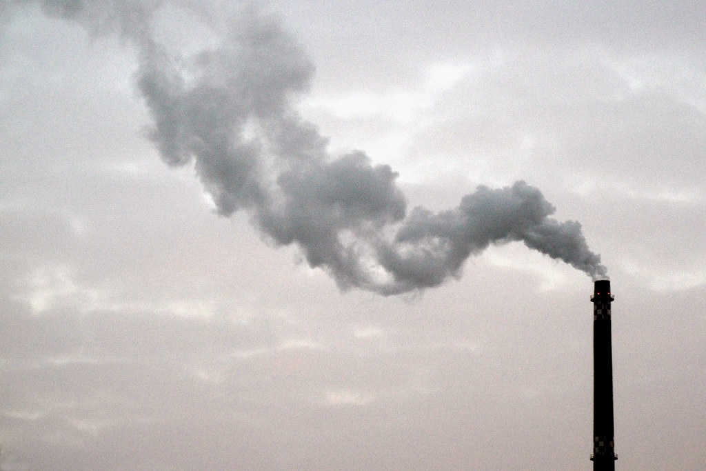 今年全球二氧化碳排放量可能會下降。照片來源：onnola（CC BY-SA 2.0）