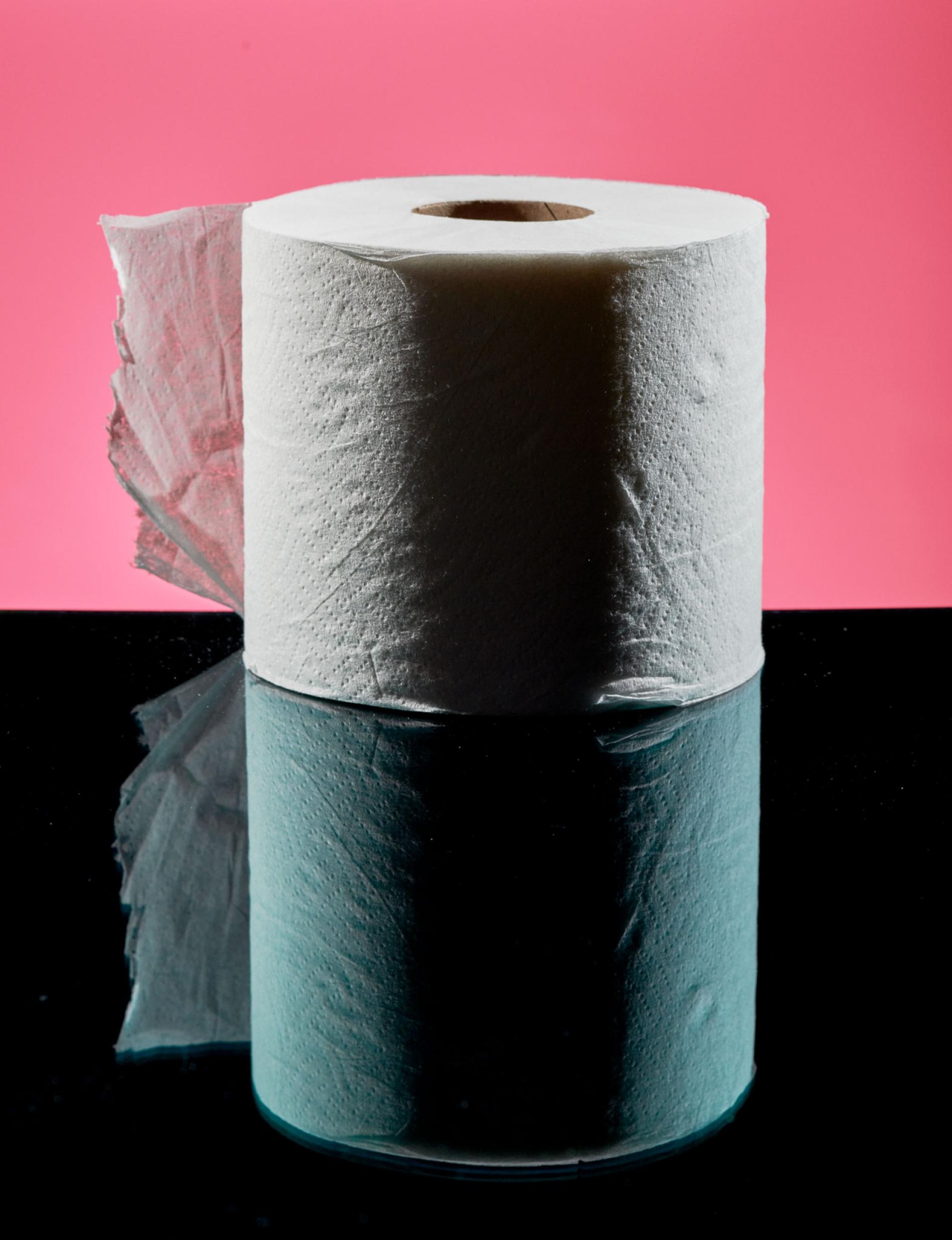 衛生紙的大規模量產始於1857年的美國，但世界各地的人們在不同的時代已經為了上廁所採行過各種方法。PHOTOGRAPH BY HANNAH WHITAKER