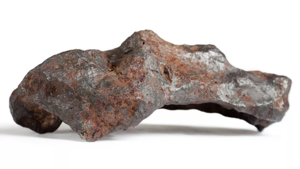 在代亞布羅峽谷隕石中，首次發現了奇怪的晶體結構。
