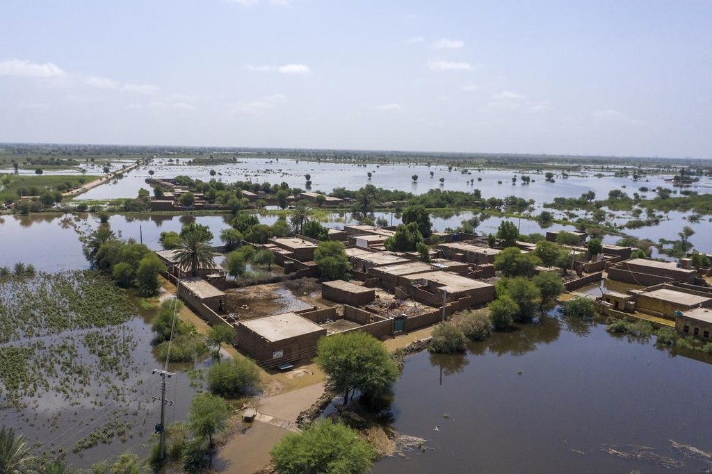 巴基斯坦2022年淹水災情嚴重，圖為遭受重創的信德省。圖片來源：聯合國兒童基金會UNICEF/UN0696544/Zaidi