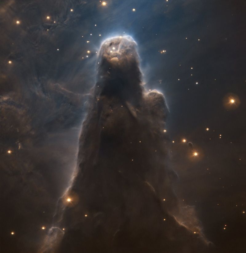 ESO甚大望遠鏡拍攝的錐狀星雲全貌。                               