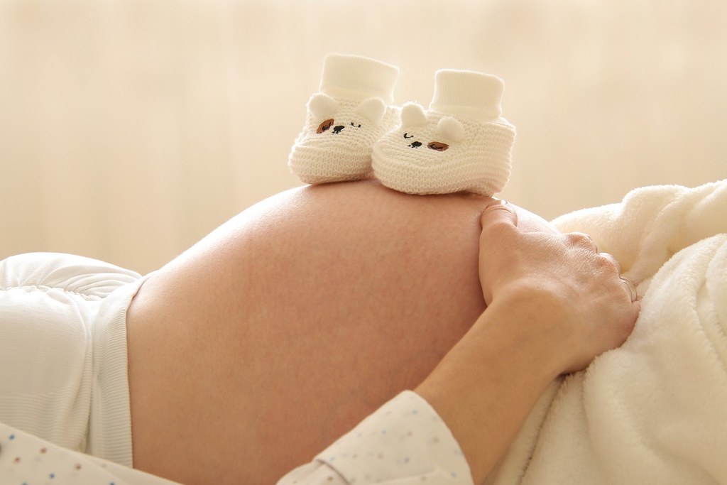 現代人受孕不易，影響因素很多，美國研究發現PFAS可能會降低受孕機率。圖片來源：Marjon Besteman／Pixabay 