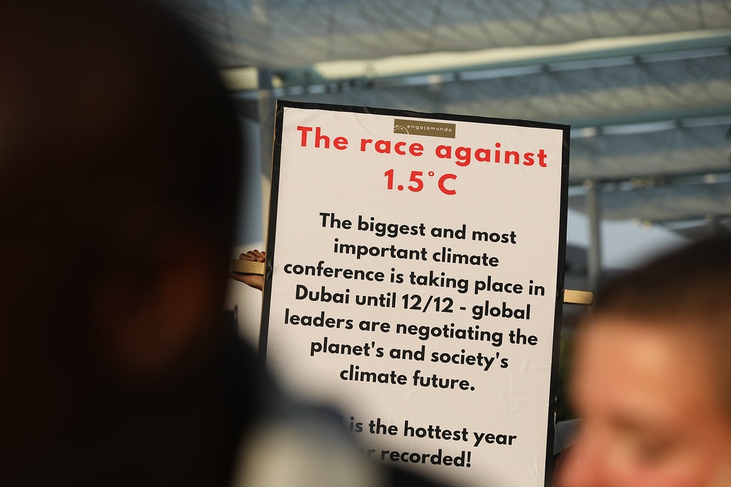 多數的臨界點與全球暖化有關，作者發表臨界點報告期望氣候大會能達成控制升溫的政策。圖片來源：UNFCCC（CC BY-NC-SA 2.0）