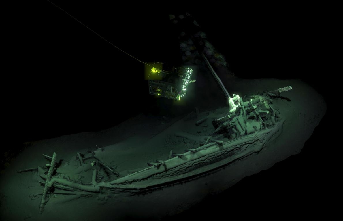 空前大發現！黑海深淵發現不朽千年古沉船