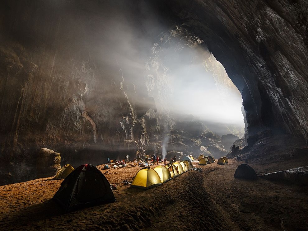 洞穴旅棧