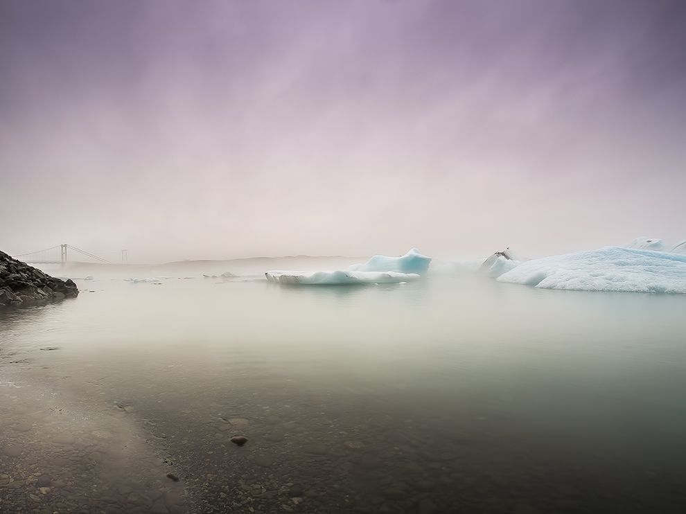 紫霧迷情：冰島冰河湖