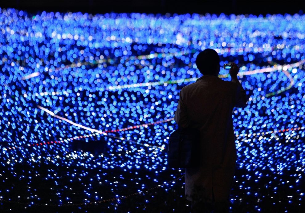 諾貝爾物理獎的背後：藍光LED的革新之處
