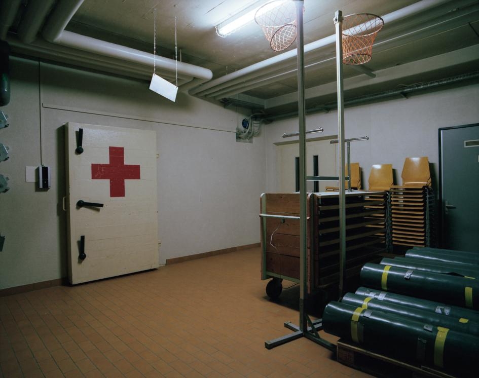 朗瑙碉堡地下醫院的入口。PHOTOGRAPH BY RETO STERCHI