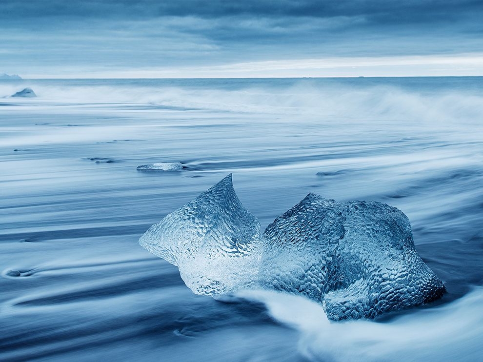 冰晶剔透：冰島黑砂灘