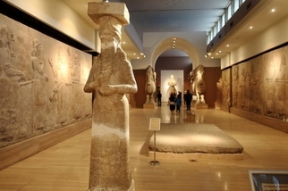 巴格達重新開放國家博物館，面臨挑戰