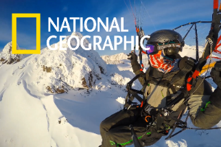跟動力傘玩家一同翱翔於阿拉斯加的楚加奇山脈