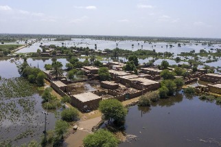 世紀洪災吞沒1/3國土 巴基斯坦損失超過百億美元