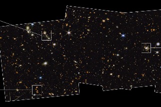 韋伯太空望遠鏡在北黃極區看到大量的遙遠星系