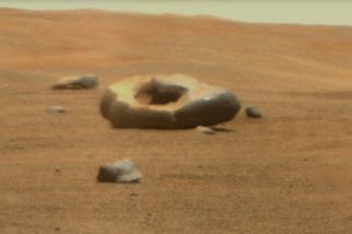 火星上發現了甜甜圈形狀的奇怪岩石