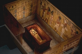 法老圖坦卡門陵墓可能暗藏密室
