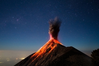 火焰之心：福埃哥火山