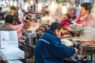 《國家地理終極旅遊：一生必遊的500經典路線（全新增訂版）》韓國 首爾美食之旅