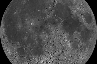 地質學家也震驚，月球地質可能依然活躍！