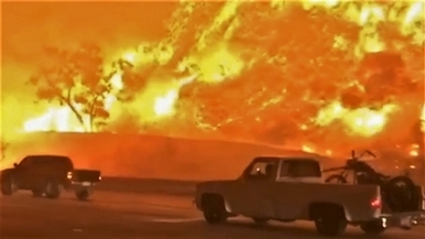 野火導致加州居民在烈焰中冒險通勤