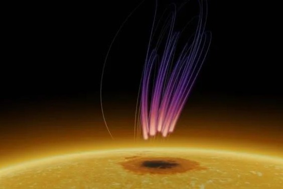 天文學家首次發現太陽上的極光