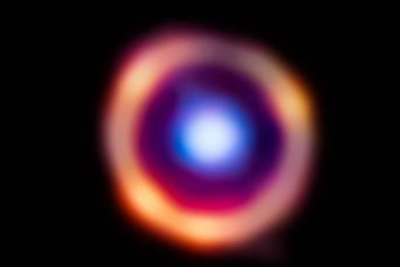 韋伯望遠鏡探測到宇宙最遙遠的有機分子