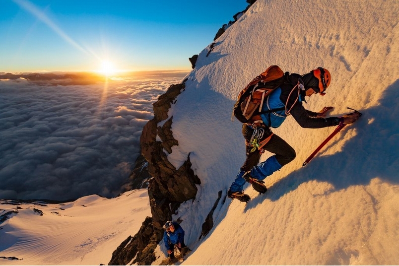攀登庫克山